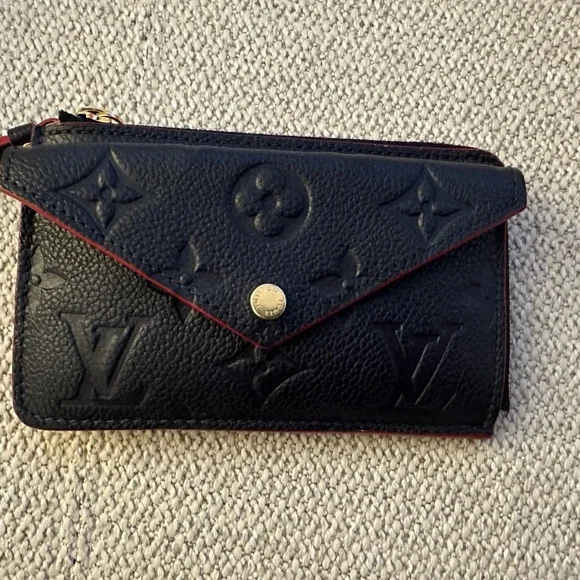 LV recto Versa in empriente leather - navy/blue - Picture 6 of 11